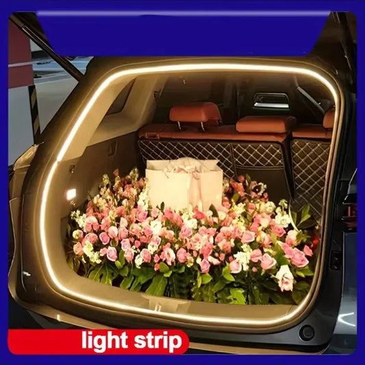 Bandă LED Portbagaj Auto — Iluminat Ambient cu Senzor Automat, Fără Cabluri - Accesorii Auto | GadgetAuto.ro